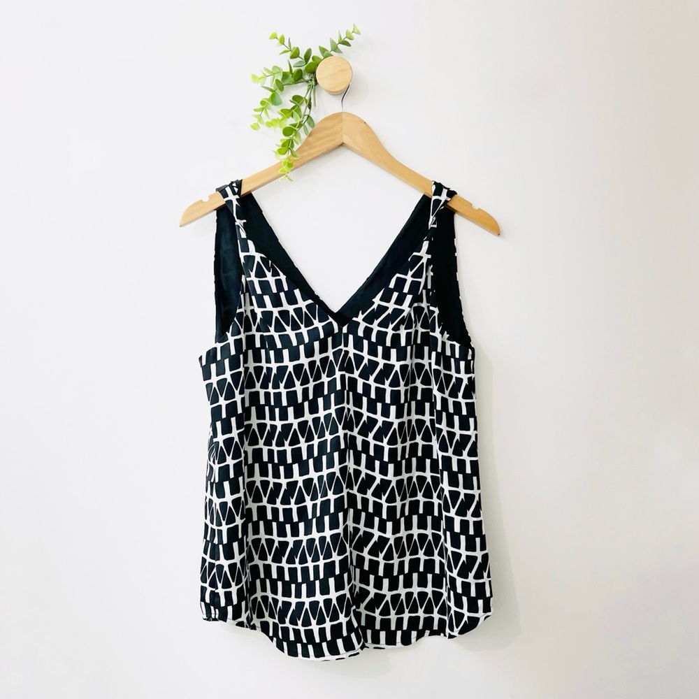 Banana Republic Black Printed Twist Straps Camisole Tank